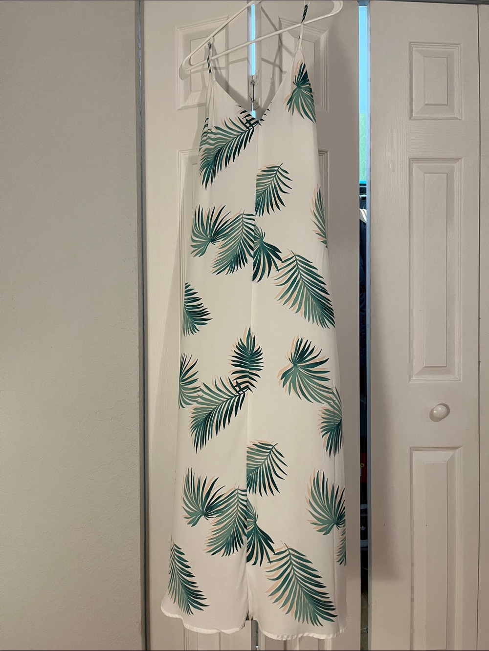 Forever 21 White Maxi Dress with Green Palm Print